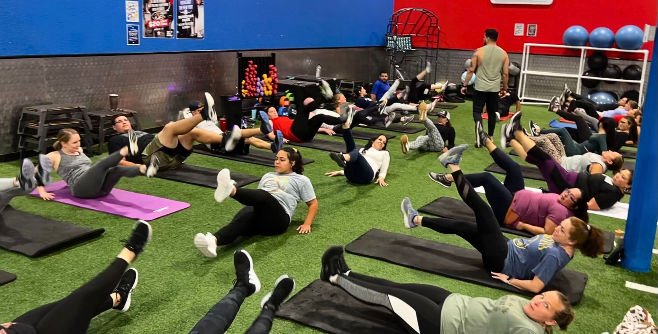 a group fitness class for small group training at freedom fitness calallen